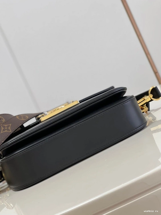 WIS Vuitton Louis SWING 1030